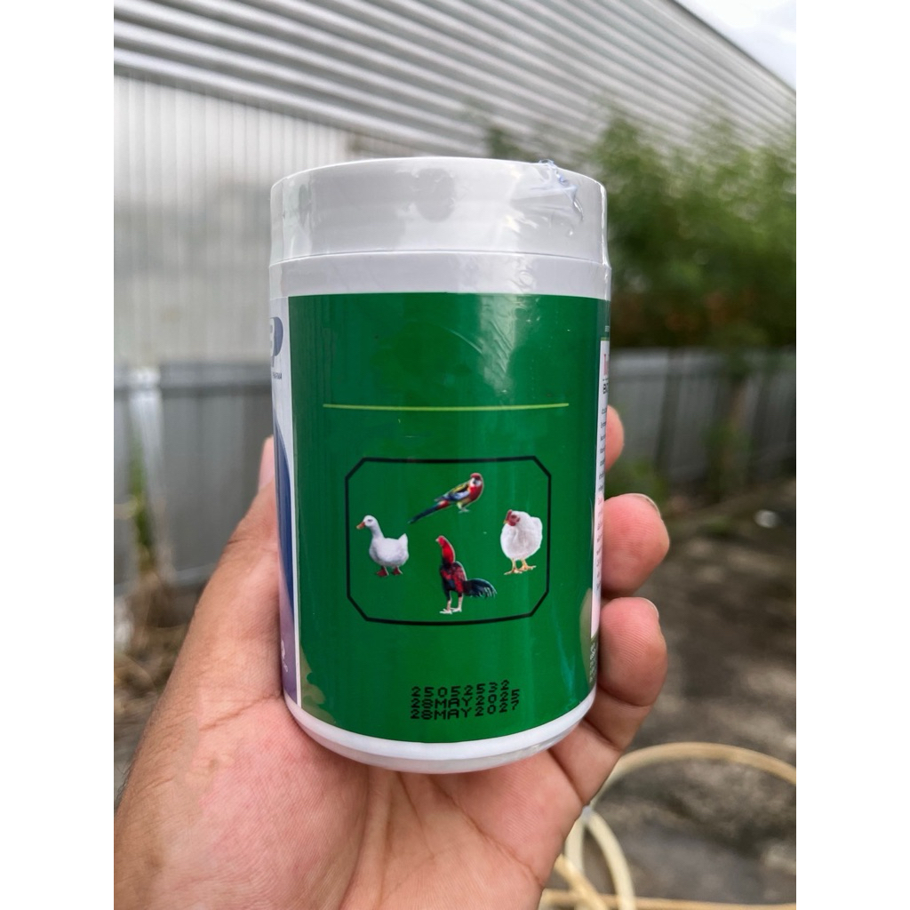 อาหารนก ไก่ กระปุกเขียว B12ขนาด 100กรัม