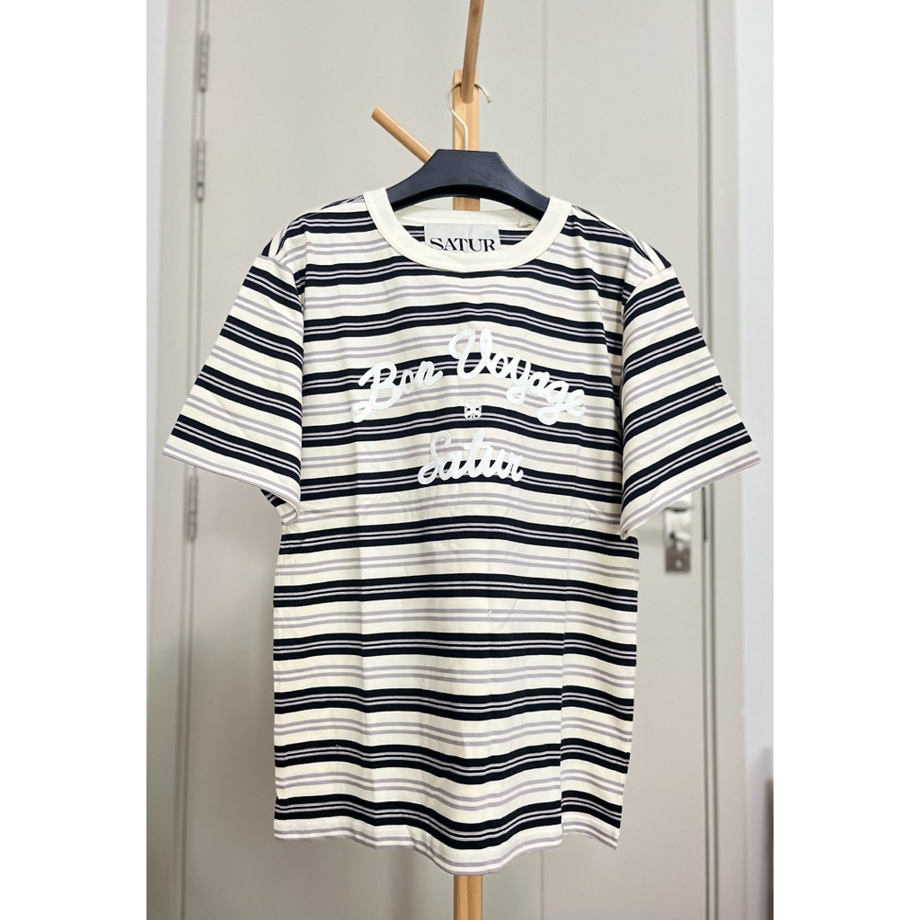 เสื้อยืด satur t-shirt