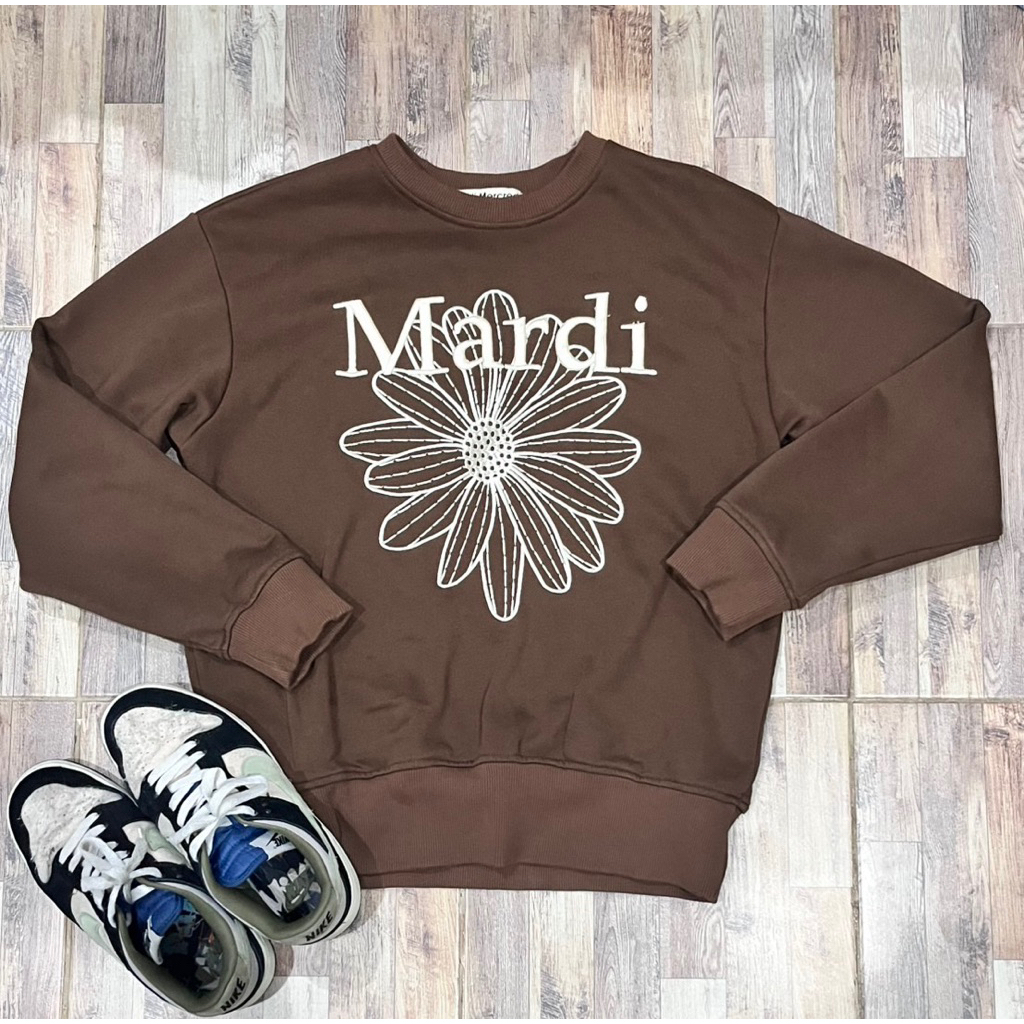 สเวตเตอร์ Mardi (ไม่แท้) คุณภาพดีเนื้อผ้าดี มือสอง