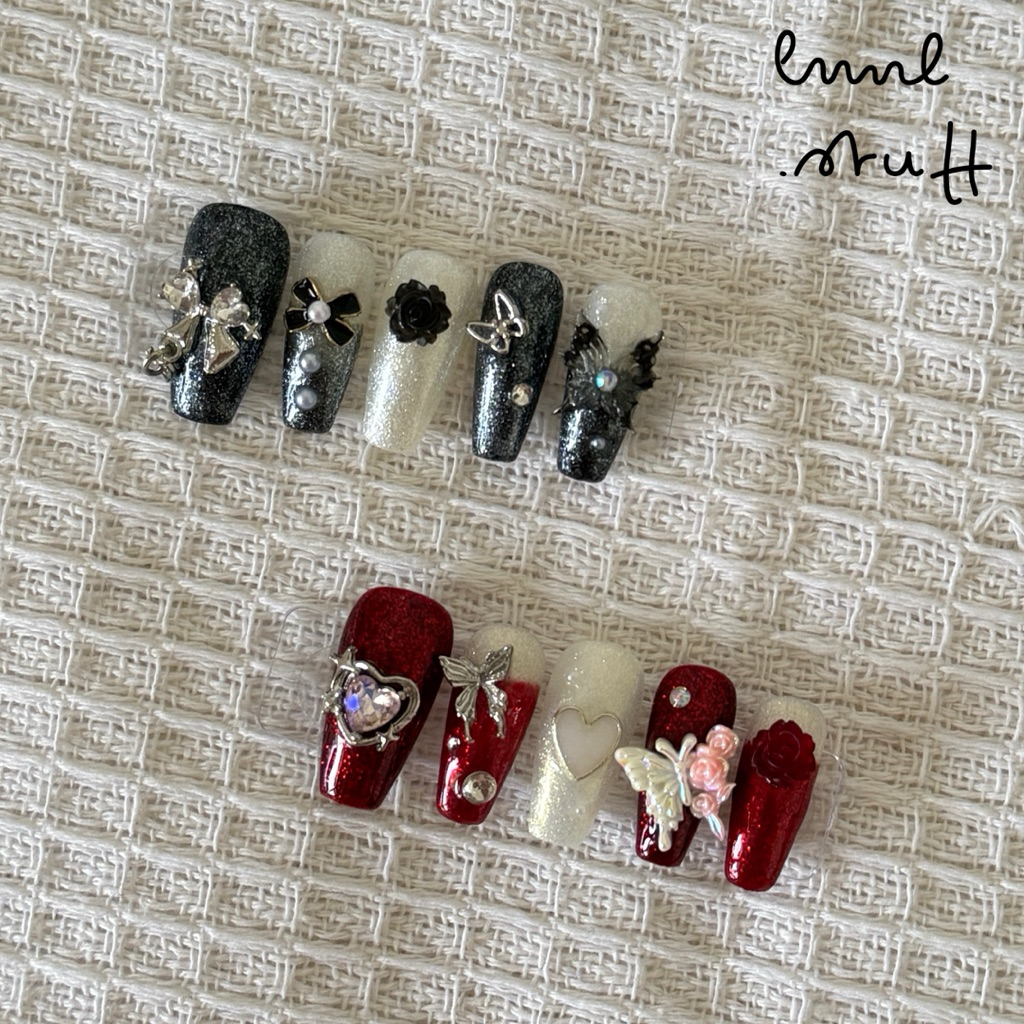 เล็บเจลสำเร็จรูป handmade ติดอะไหล่ (เลือกไซส์เล็บได้) ** ใช้เวลาทำ 1-2 วันนะคะ**