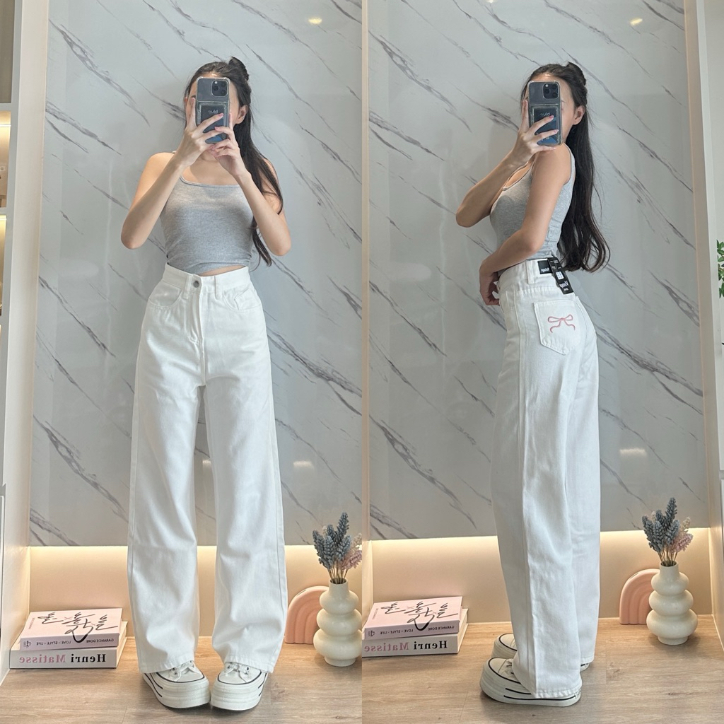 Jenny Jeans : ทรงกระบอกเบสิคสีขาวปักโบว์กระเป๋าหลัง #036  เอวสูงผ้าไม่ยืด