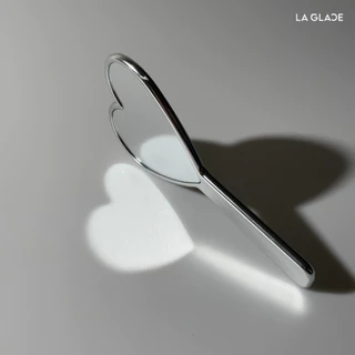 LA GLACE BADDIE MIRROR | กระจกหัวใจลากลาส กระจกแต่งหน้า กระจกพกพามีแบบด้ามจับ