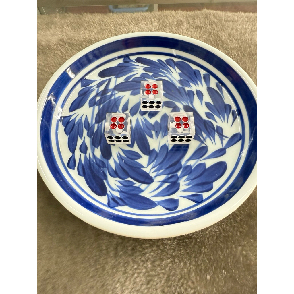 ลูกเต๋าใส (เหน็บ-ถ่วง) เลือกเบอร์ได้ 1-6   📌ราคาต่อ1ลูกนะครับ  (ต้องการ3ลูกให้สั่ง3ครั้งนะครับ)