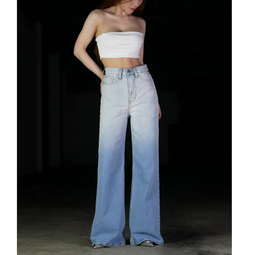 VALAW - Flare Jeans กางเกงยีนส์ทรงกระบอกกลางกึ่งใหญ่ปลายบาน Clothing ผู้หญิง