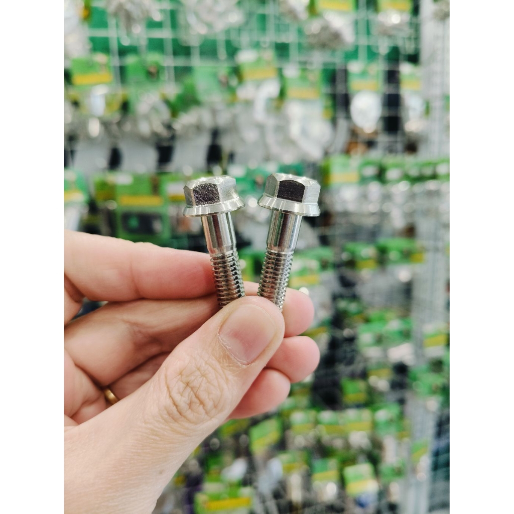 น้าคมน็อตซิ่ง น็อตยึดโช็คหลัง Nouvo/Pcx/Xmax/Nmax/Aerox/Click125 งานมือ(ราคาต่อ1ชุด=2ตัว)