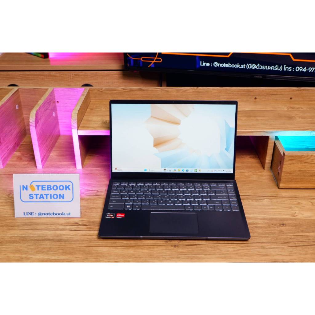 MSI Modern 14 Ryzen5-5500U Ram8 SSD512 จอ14 FHD IPS สเปคดีทำงานเก่ง คีย์บอร์ดมีไฟ เครื่องบางเบาเหมาะ