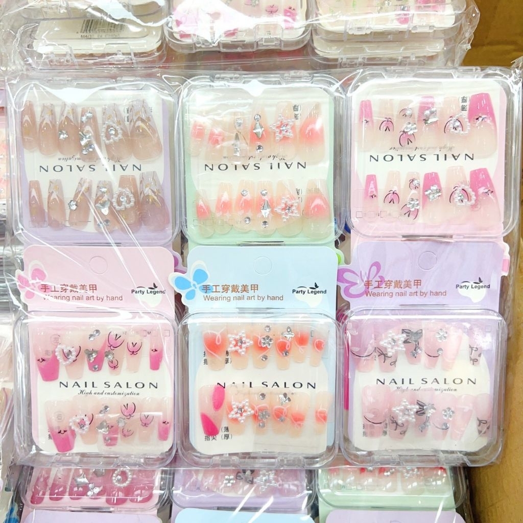 เล็บปลอมติดอะไหล่แพ็คกล่อง ขายส่งยกโหล12กล่องสุดคุ้ม