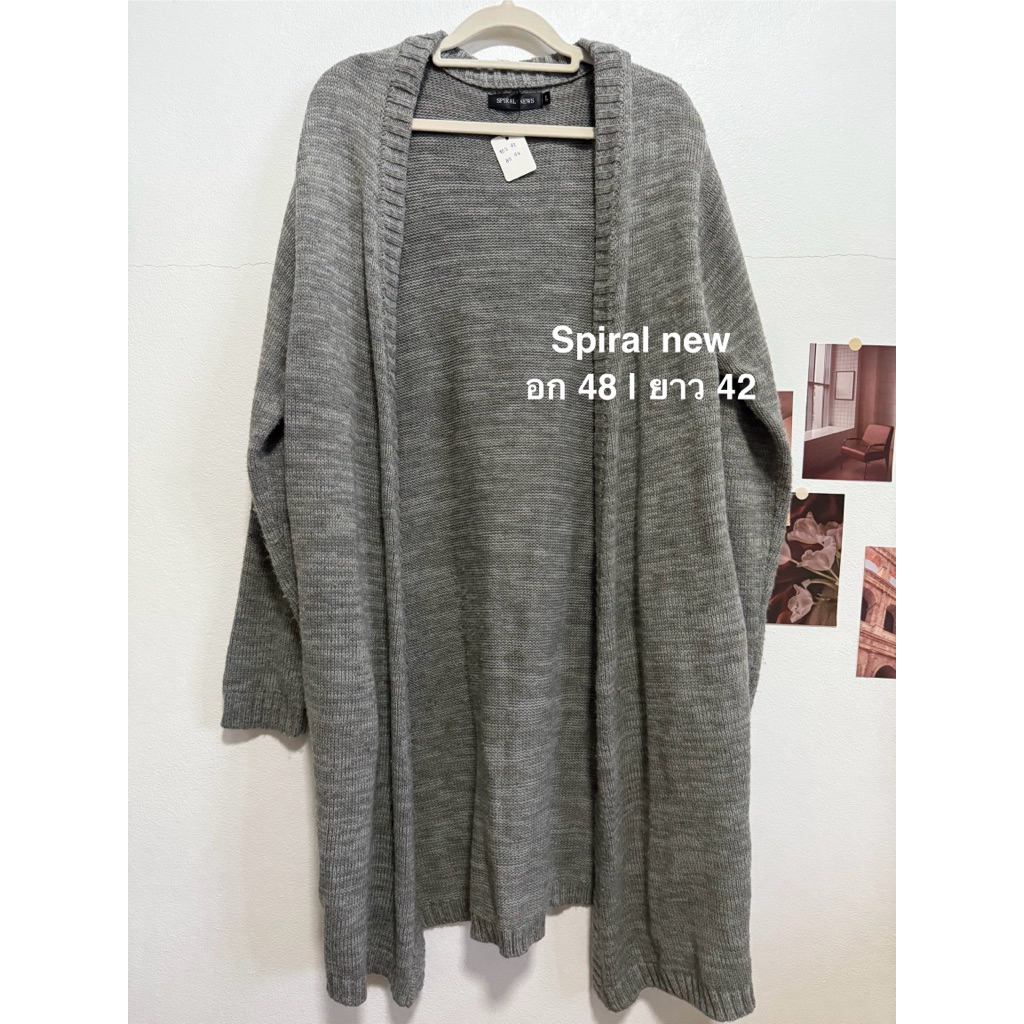 เสื้อคลุมไหมพรม ตัวยาว คาดิแกนมือสอง  มือสอง สภาพดี แบรนด์ spiral news อก 48 |ยาว 42
