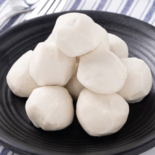 Qfresh ลูกชิ้นปลานวลจันทร์ 500 กรัม (แช่แข็ง)