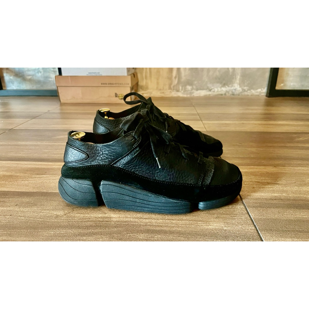 รองเท้ามือสอง  Clarks Trigenic Evo