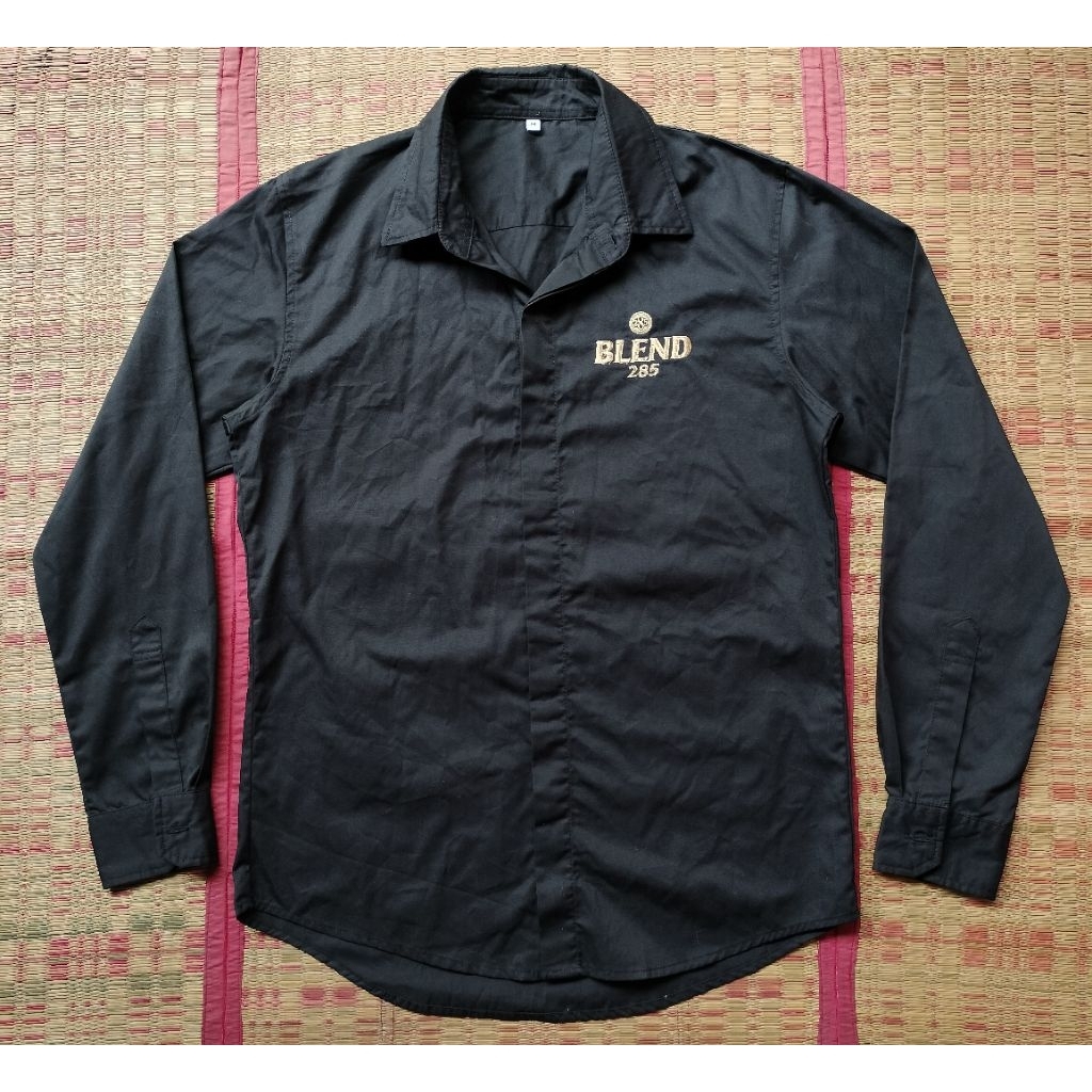 เสื้อเซอร์วิส Blend 285