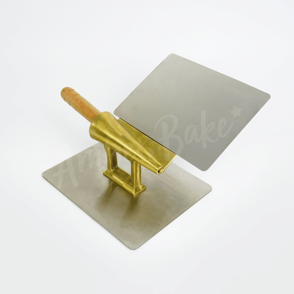 อุปกรณ์ม้วนวาฟเฟิลโคนทองเหลือง  (Brass Waffle Cone Roller)