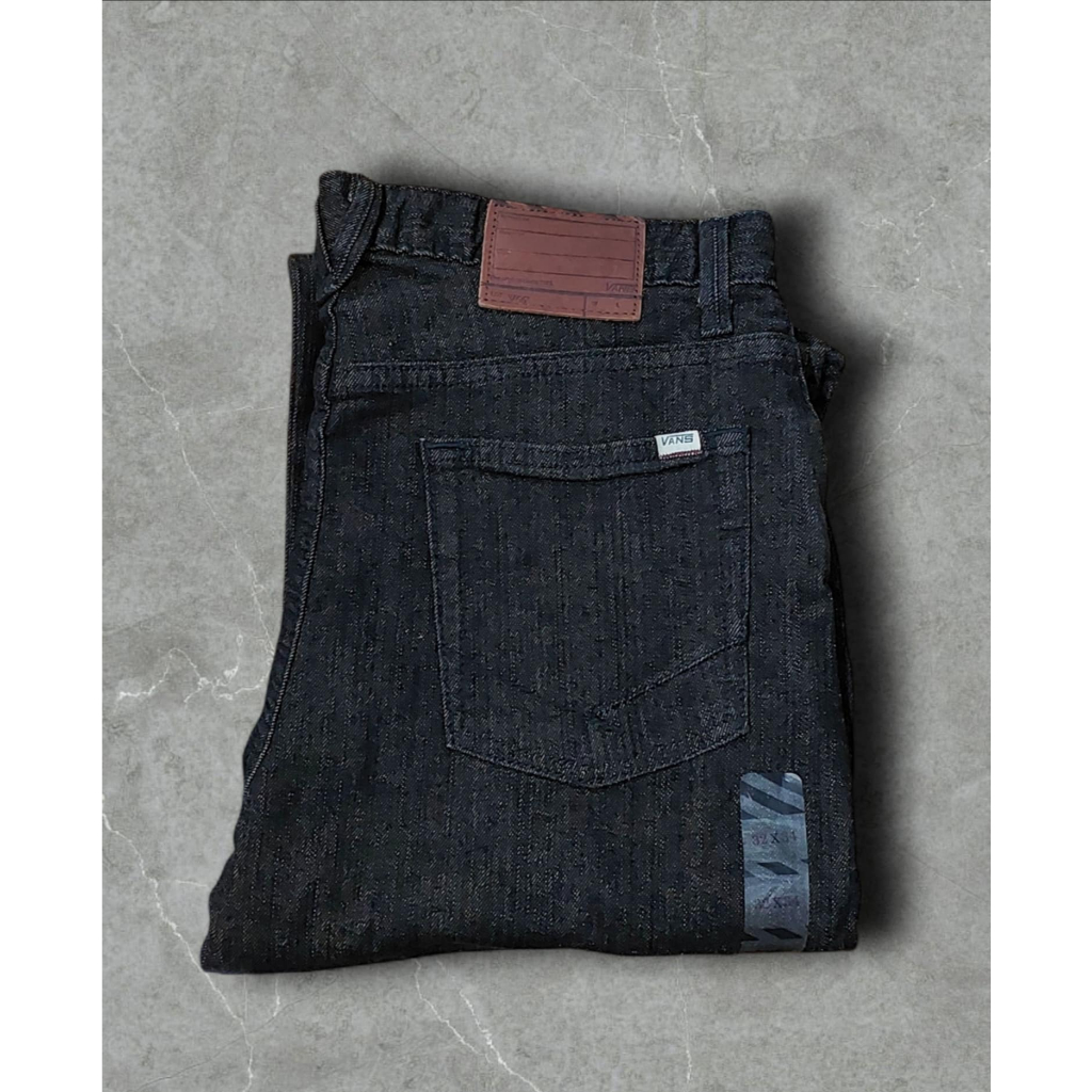 Vans v66 slim fit jeans black