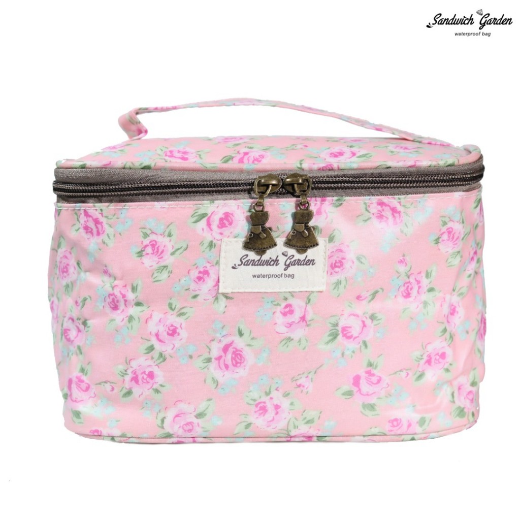 กระเป๋าใส่เครื่องสำอางค์ ทรงตั้ง วัสดุผ้าเคลือบกันน้ำแบบเนื้อด้าน แบรนด์ Sandwich Garden