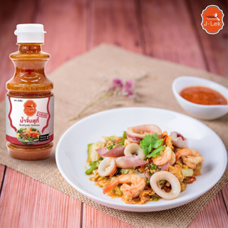 J-Lek (เจ๊เล็ก) น้ำจิ้มสุกี้ (ขวดพลาสติก) ขนาด 240 กรัม