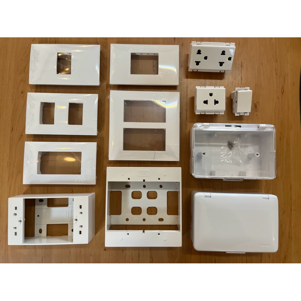 bticino/บิทิชิโนปลั๊กไฟ-สวิตซ์ไฟ-หน้ากาก/สีขาวซีรี่ย์Bamboo