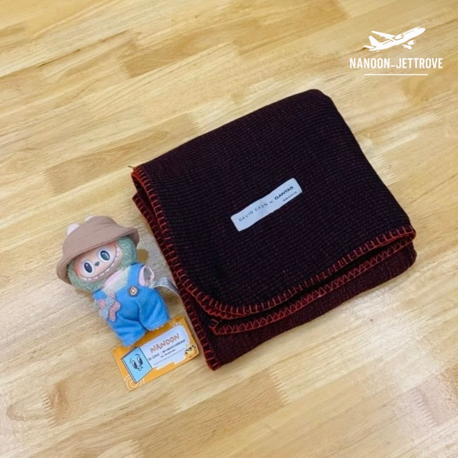 ✈️ QANTAS Airlines Blanket | Authentic | ผ่านการใช้งานบนเครื่อง | หายาก