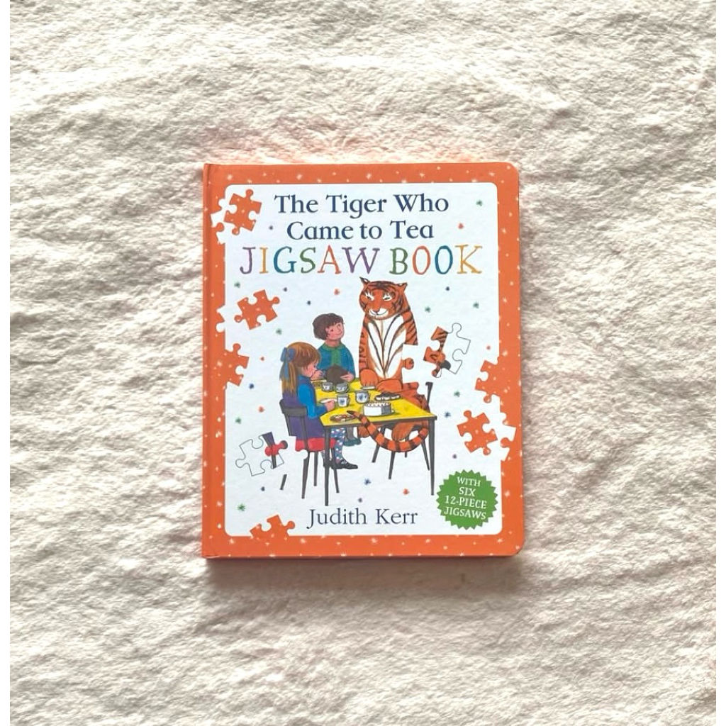 พร้อมส่ง‼️The Tiger Who Came To Tea(Jigsaw Book)