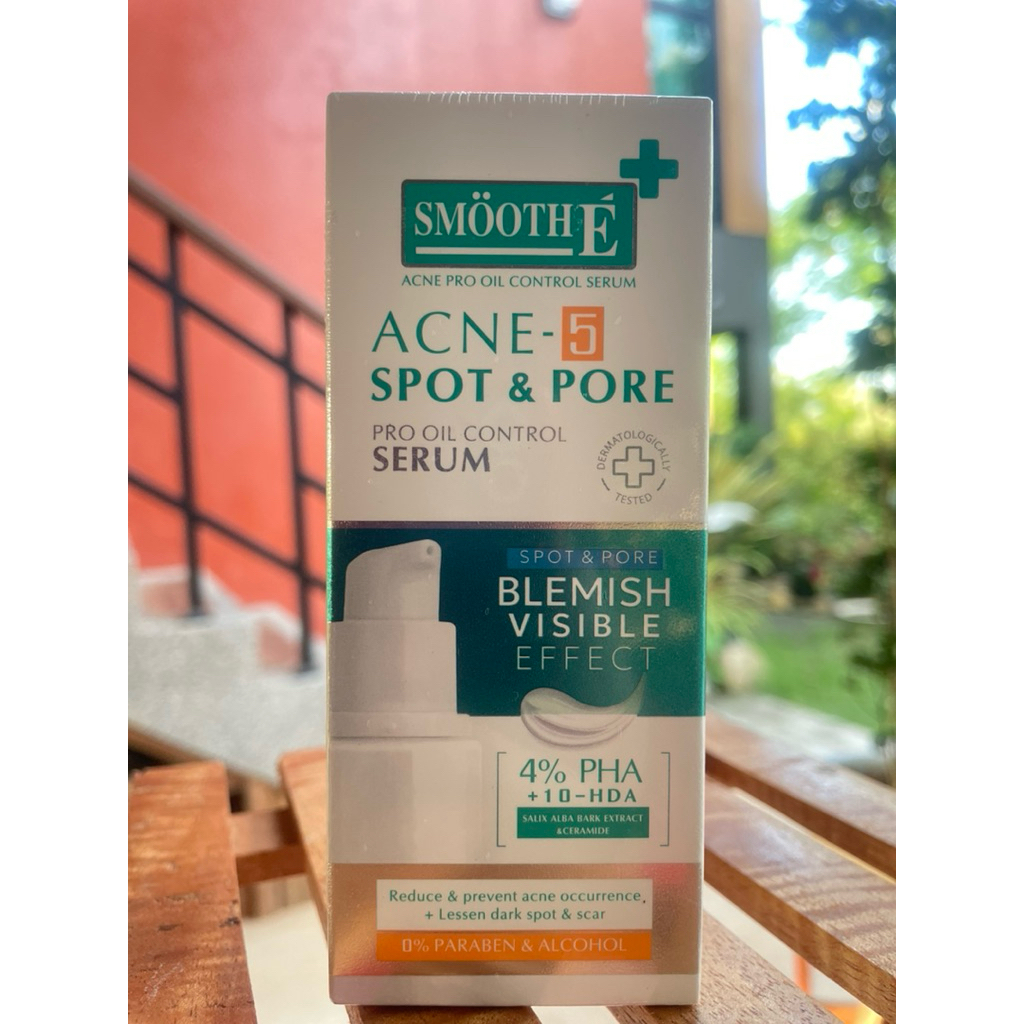 Smooth E Acne-5 Spot & Pore Serum 30 ml.