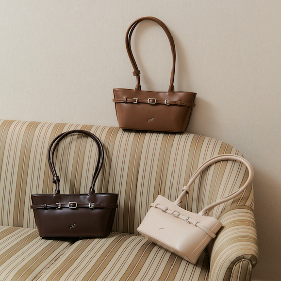 NOW IS NOW Siena กระเป๋าสะพายทรง structured