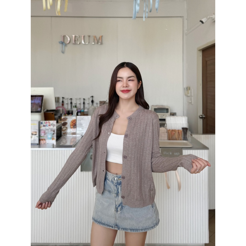 เสื้อคลุมคาร์ดิแกนทรงคอกลมแต่งริ้ว  รุ่น LUCK