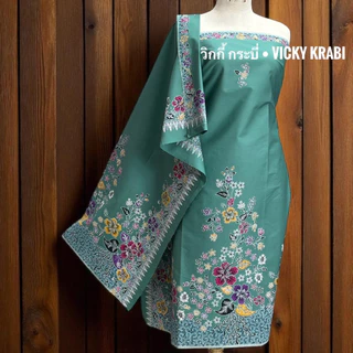ผ้าปาเต๊ะ ลายดอกชบา พรีเมียม Cotton 100% ผ้านุ่ง ผ้าซิ่น ใส่ทำบุญ/ตัดชุด/เที่ยว