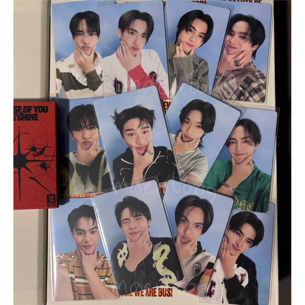 การ์ด BUS 1st Album พร้อมส่ง ส่งไว✅ ( Warm Ray🧡/ Star Light💙 Photobook Poster Sticker CD Lyrics )