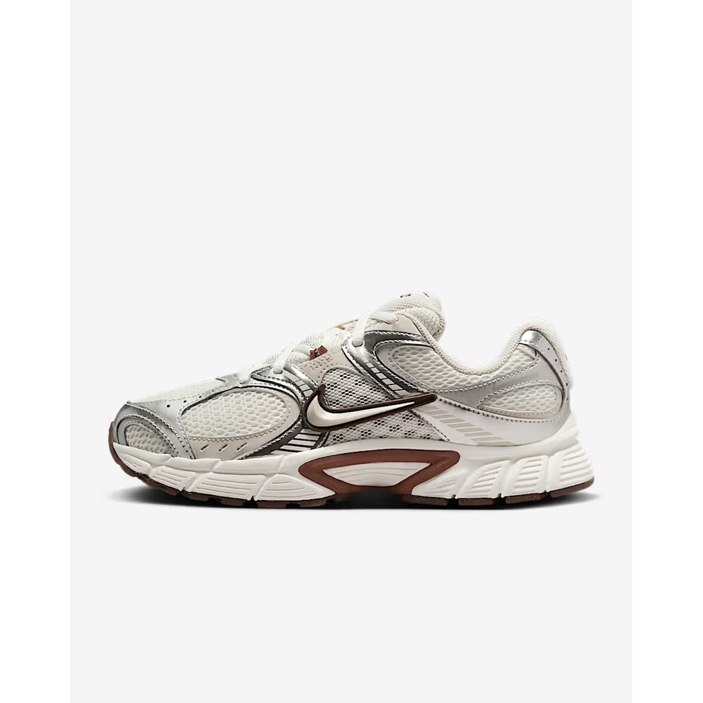Nike V5 RNR WMNS Sail/Fauna Brown