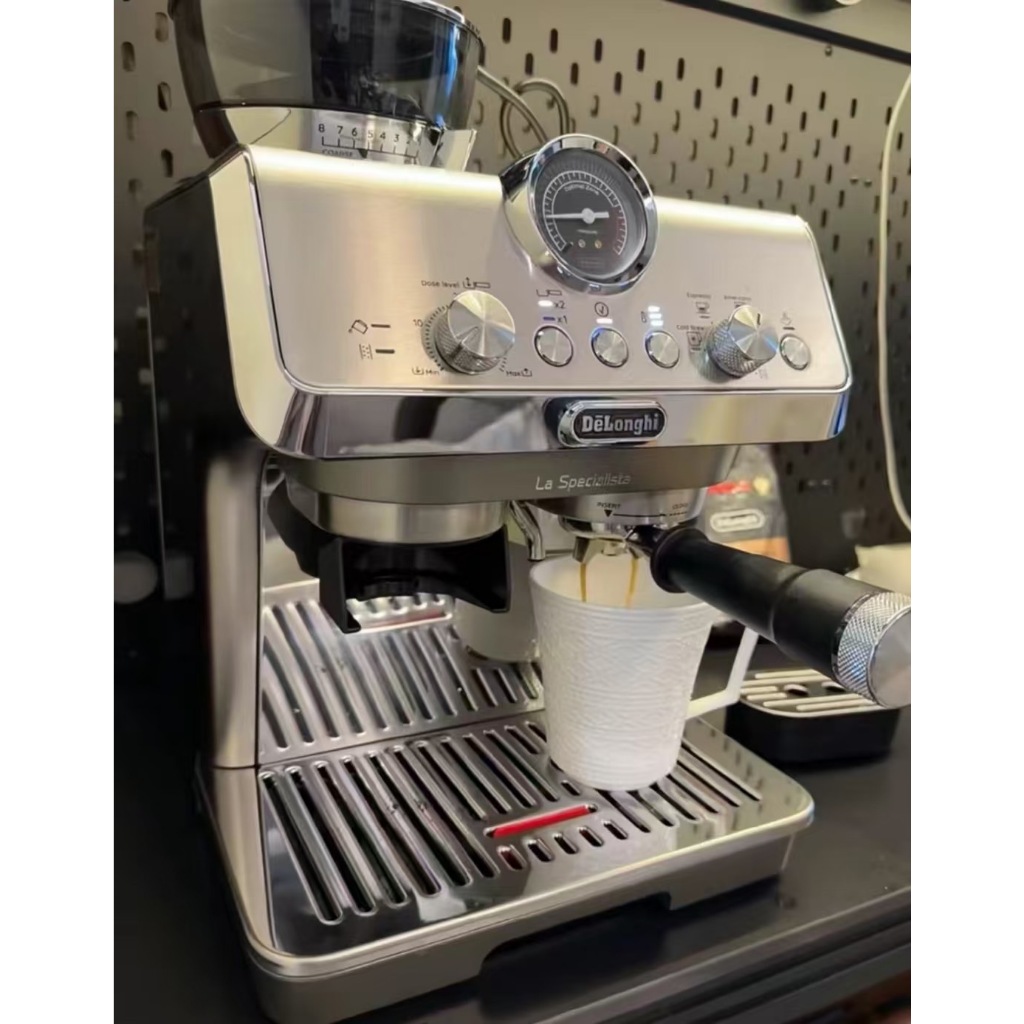 🔥【Delonghi  EC9555.M】เครื่องชงกาแฟเอสเปรสโซ่กึ่งอัตโนมัติ｜บดในตัว｜แรงดัน 15Bar｜ระบบกดกาแฟอัจฉริยะ｜เท