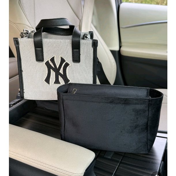 MLB NYกระเป๋าถือทรงโท้ทสพายข้างรุ่นใหม่ล่าสุดเเบถือเเบบสพาย TOTE BAG☀️แท้ 💯% MLB