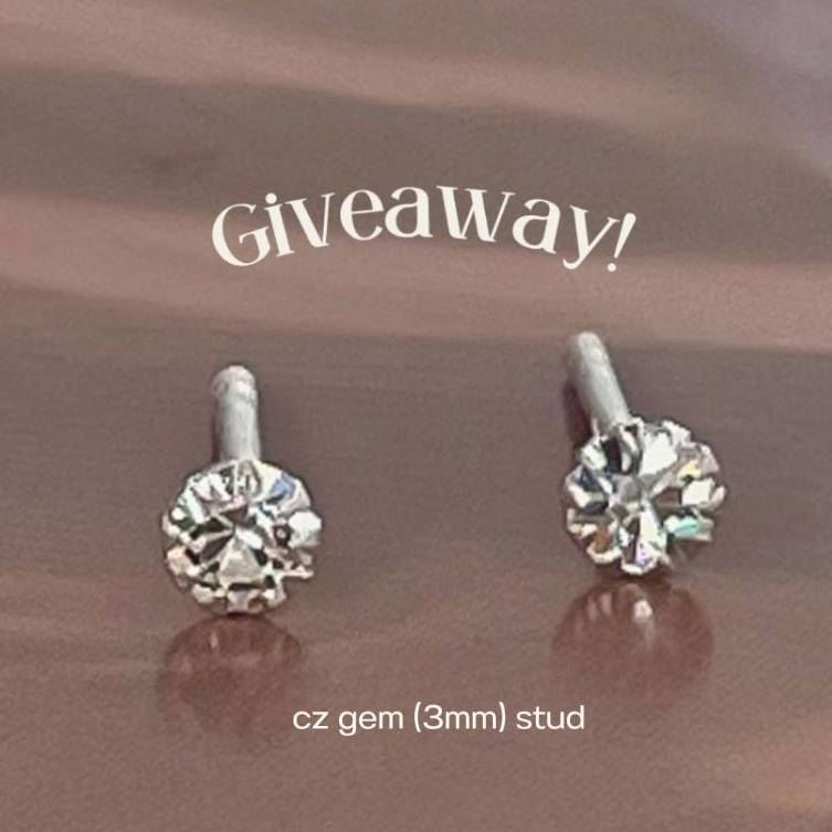 สินค้าแถมฟรี FREE cz gem stud (3mm)