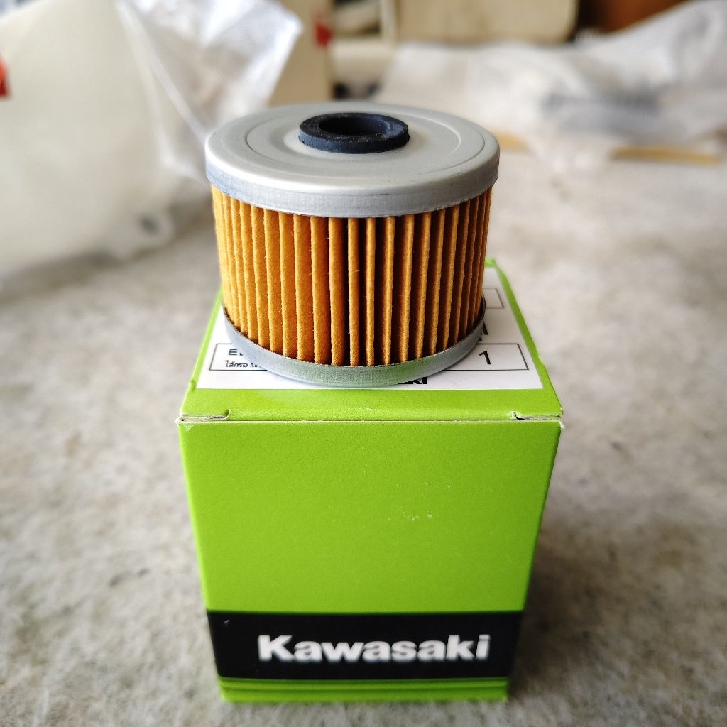กรองน้ำมันเครื่อง แท้  KLX125 KLX140RF KLX150 KLX230 KLX250 KLX300R