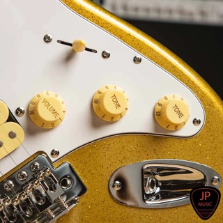 Gusta GST-01 HSS Sparkle กีตาร์ไฟฟ้า Electric Guitar [แถมฟรี กระเป๋าใส่กีต้าร์+สายแจ็ค+ปิ๊ก]