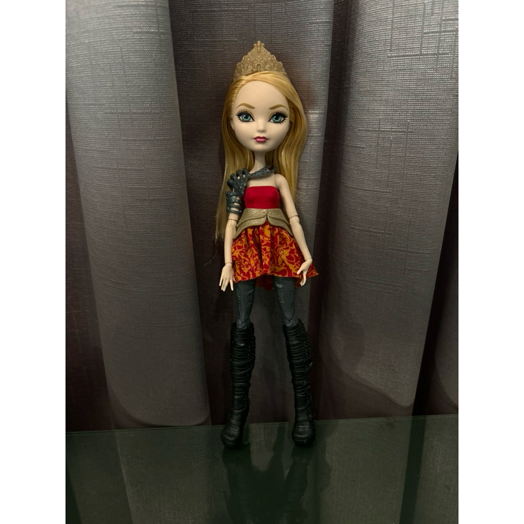 Ever After high Apple รุ่นมังกร