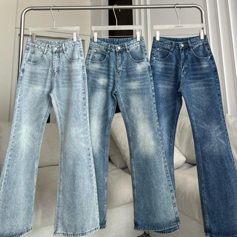 PTJ30225 กางเกงยีนส์ขากระบอกกลางปลายขาม้า PROMTHONG