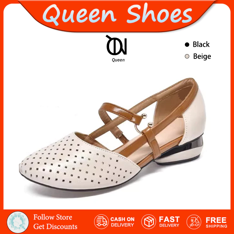 Queen รองเท้าแตะส้นแบน กลวง สำหรับผู้หญิง ปิดนิ้วเท้า ส้นหนา พื้นนุ่ม รองเท้าจัตุรัส รองเท้า แตะ รองเท้า เเฟ่ชั่น
