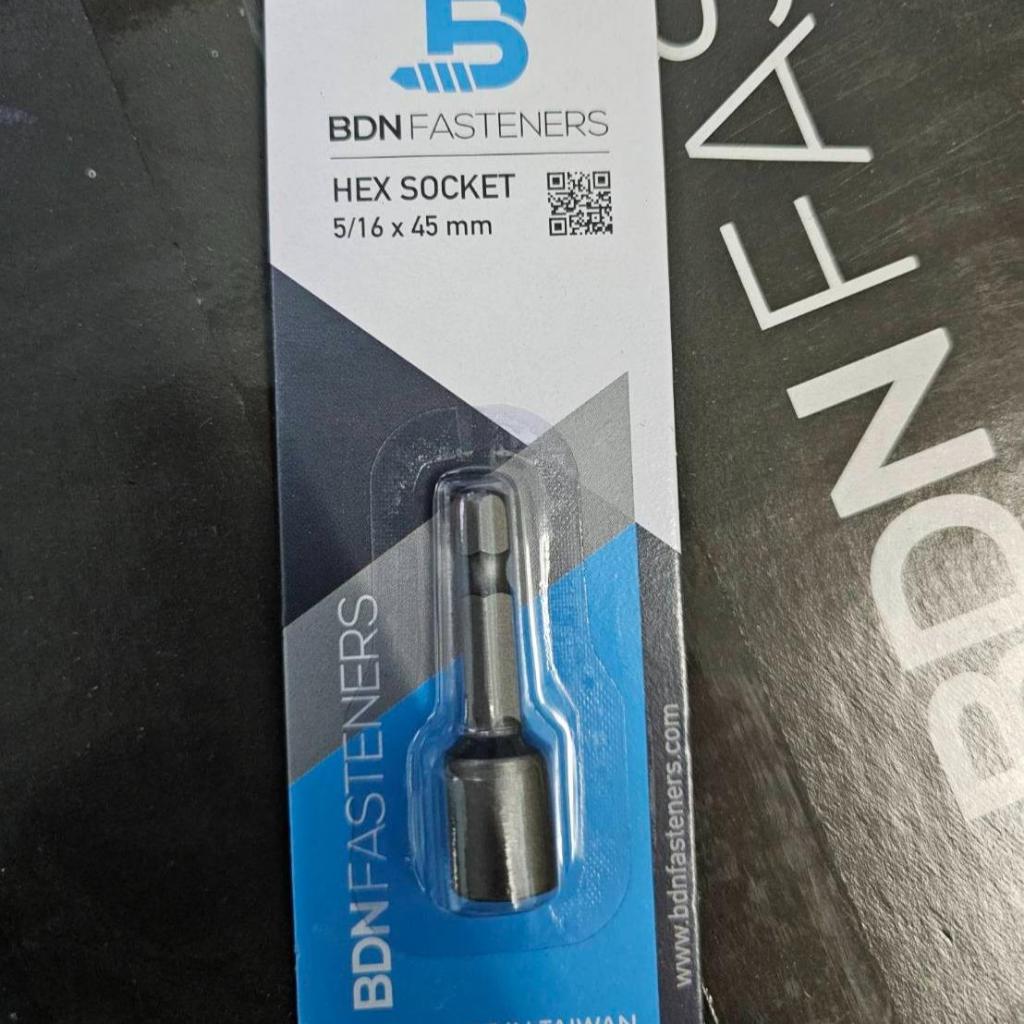 หัวสกรูเมทัลชีท MAGNETIC SOCKET สำหรับใส่หัวเจาะ