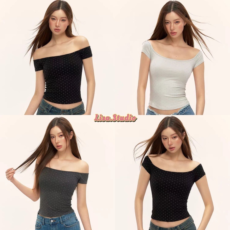 Lisa พร้อมส่ง🫐เสื้อยืด เสื้อปาด​ไหล่ แขนสั้น รัดรูป ติดเพชรสะท้านแสงทั้งตัว แต่งตัวง่าย ดีไซน์เรียบง่าย  แฟนชั้นผู้หญิง