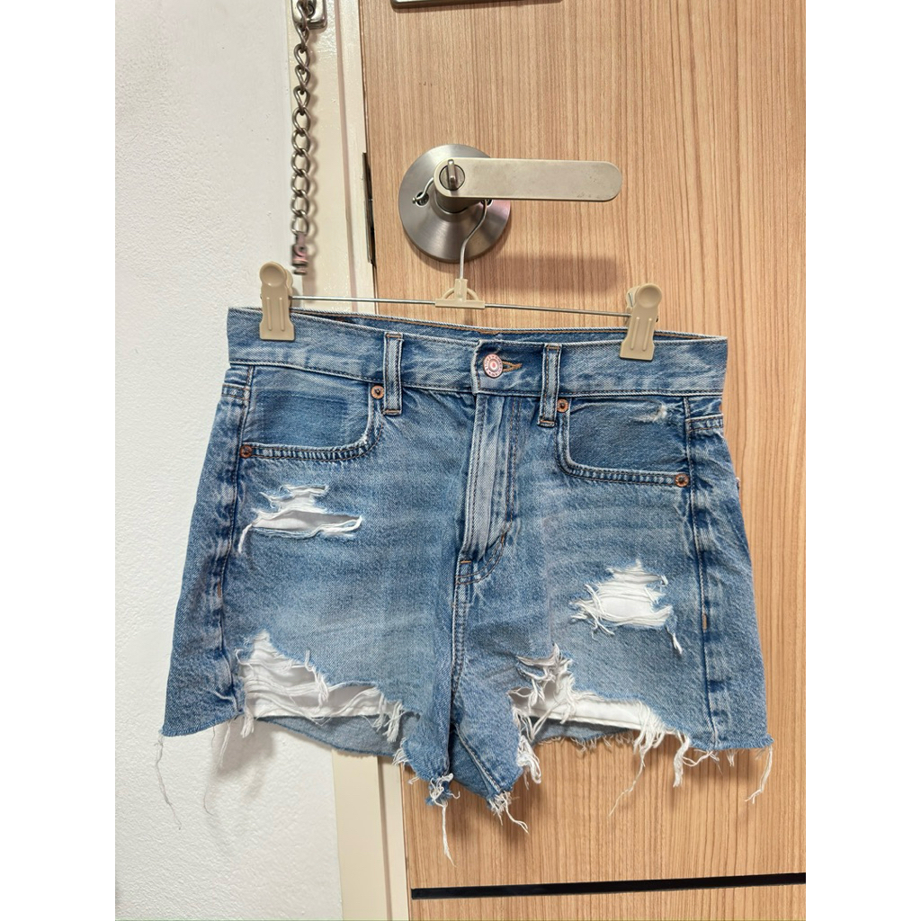 American Eagle กางเกงยีนส์ ผู้หญิง ขาสั้ Size 00 เอว 24-26