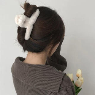 🌷พร้อมส่งจากไทย🌷AC-05กิ๊บหนีบผมขนนุ่มทรงไขว้ขนาด9cm. กิ๊บหนีบผมสไตล์เกาหลี
