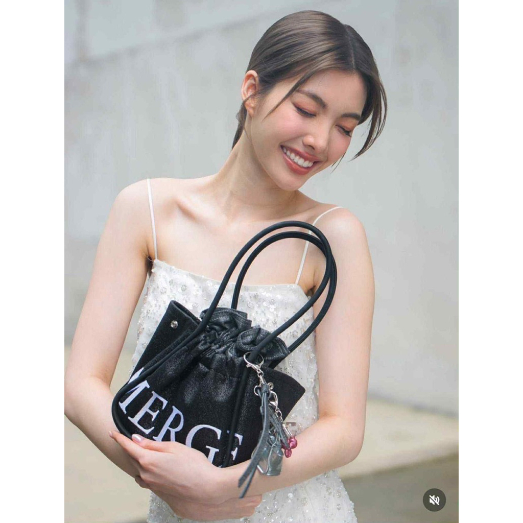 พร้อมส่ง กระเป๋า Merge แท้ 100%