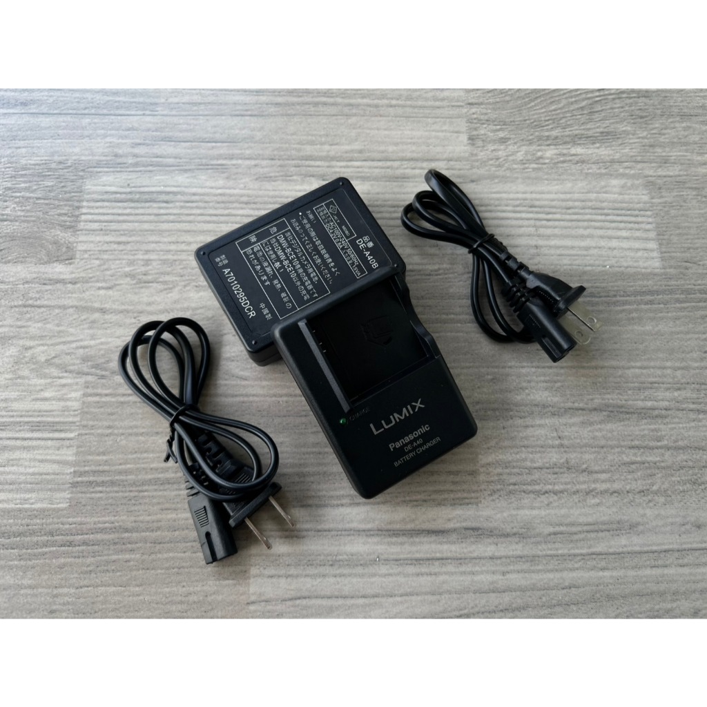 DE-A40 แท่นชาร์จกล้อง Panasonic SV-ME75-W SDR-SW28 SDR-S26R SDR-S25A SDR-SW21 SDR-S20 SDR-S15 SDR-S1