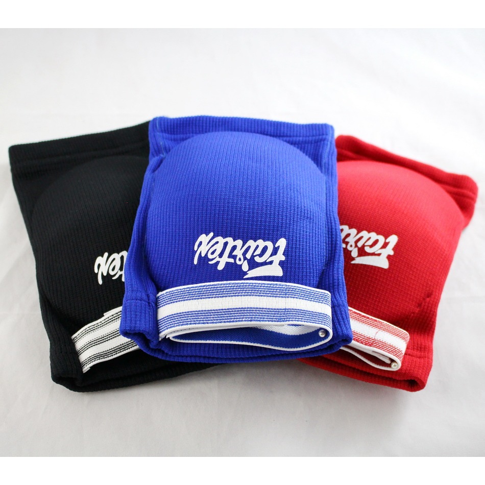 Fairtex Elbow pads EBE1 สนับศอก แฟร์เท็กซ์ มวยไทย ของแท้ 100% ราคาพิเศษ ช่วงเปิดร้านไหม่