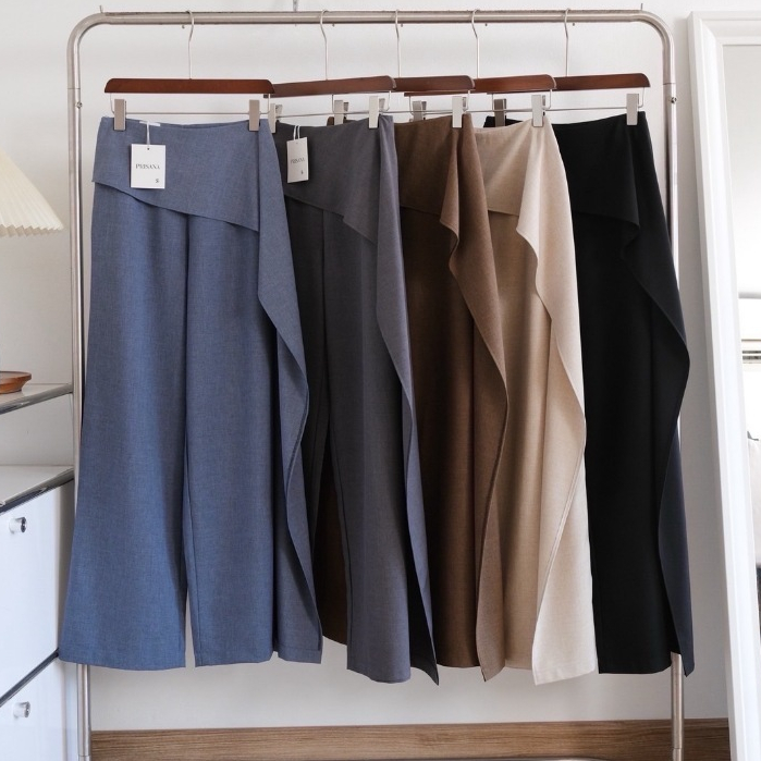 Prisana? กางเกงขากระบอกตรง ผ้างานสูททิ้งตัว พริ้วสวย งานผ้าไม่หนามาก ใส่สบาย
