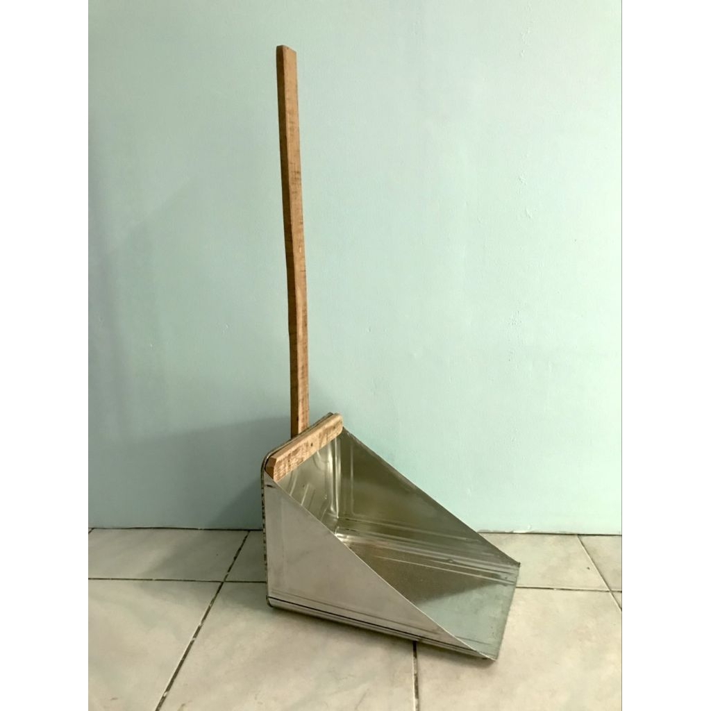 ที่ตักขยะ/บุ้งเต้าตักขยะ/ที่โกยผง ทำจากปี๊บโลหะ แพ็ค10ด้าม - รูปที่ 4