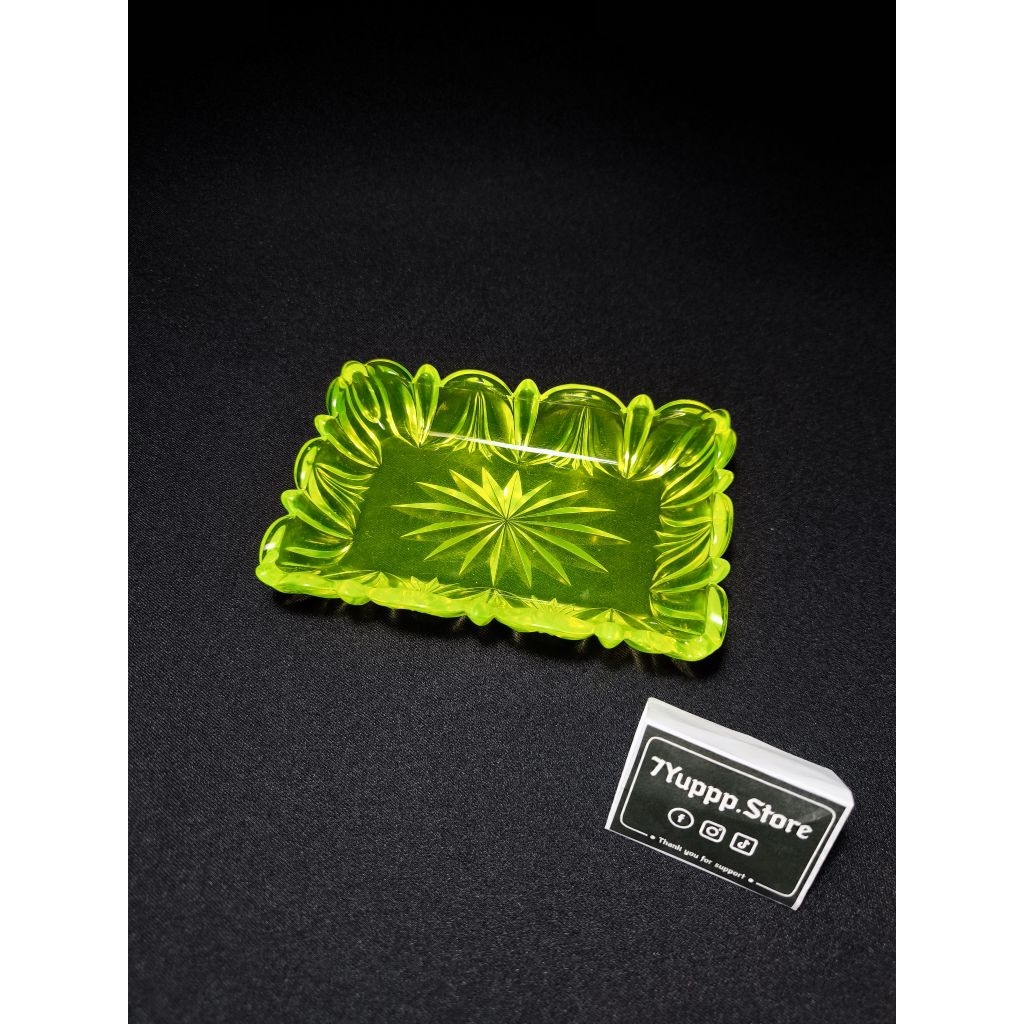 ถาดยูเรเนียม ลาย Starburst,Uranium glass tray