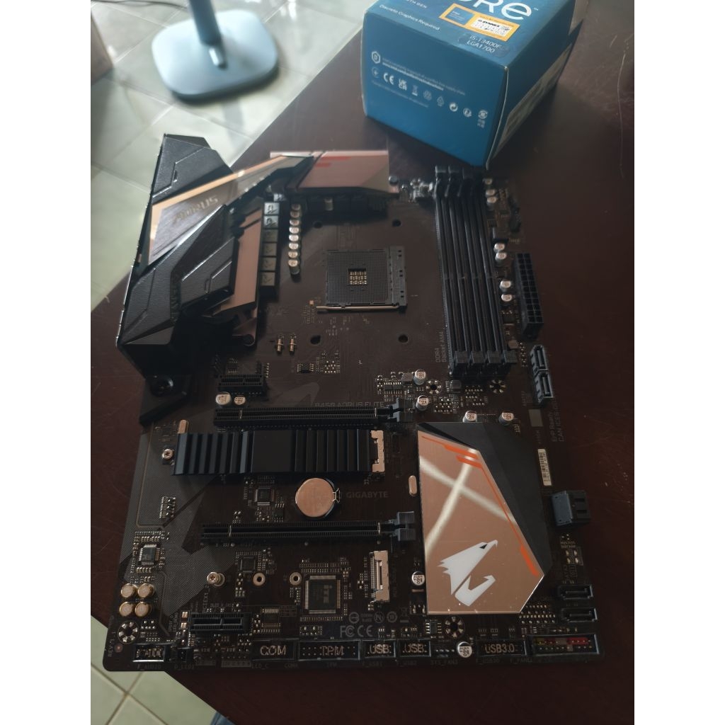 Gigabyte Aorus B450 Elite มีแต่ตัว
