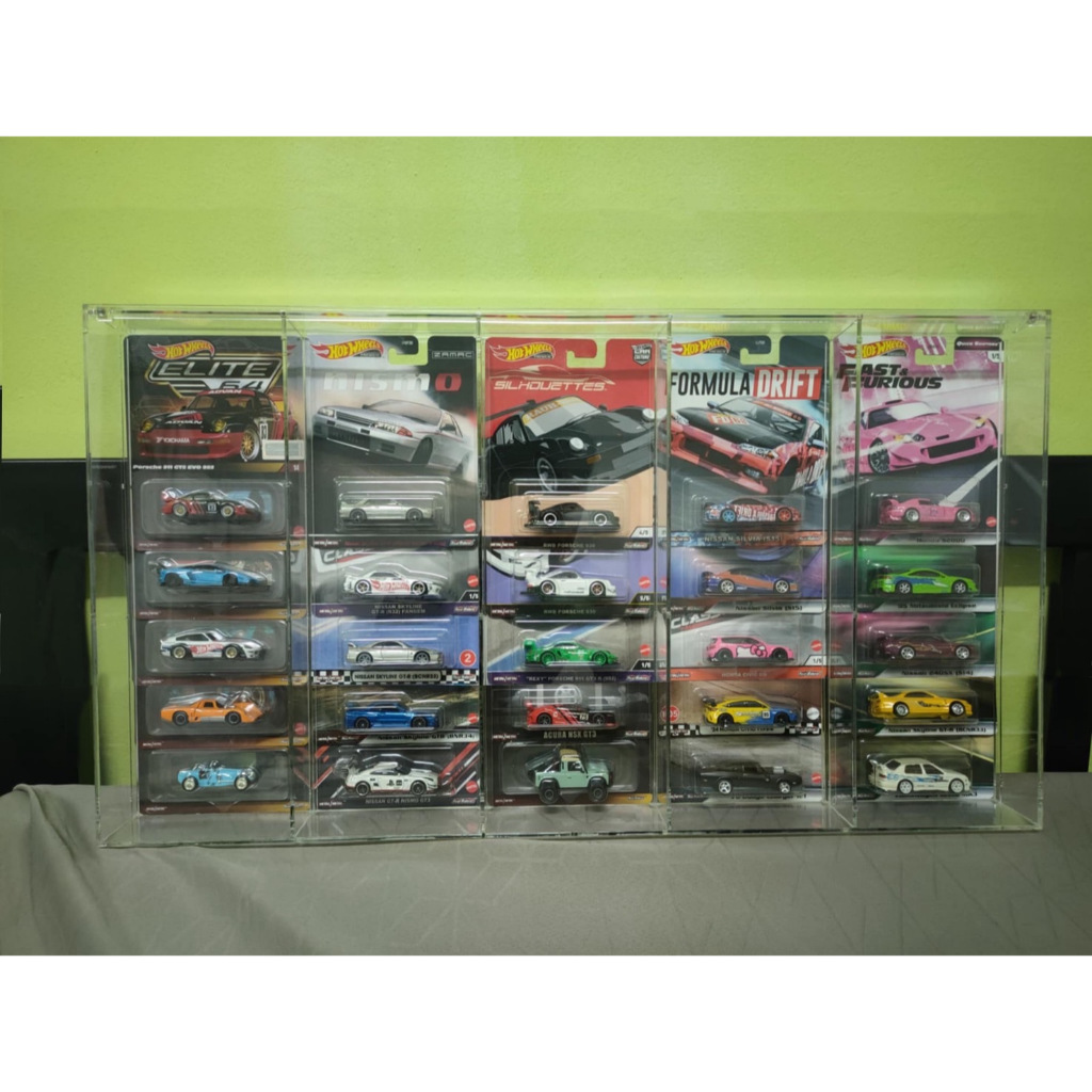 ตู้โชว์อะคริลิคแบบแขวน ใส่กล่องรถ hotwheels