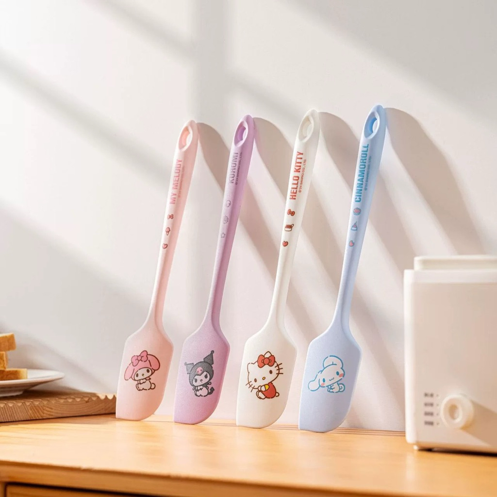 ไม้พายครีมเค้กแท้ Bantang & Sanrio อุปกรณ์อบขนม พายผสมซิลิโคนเกรดอาหารทนอุณหภูมิสูง