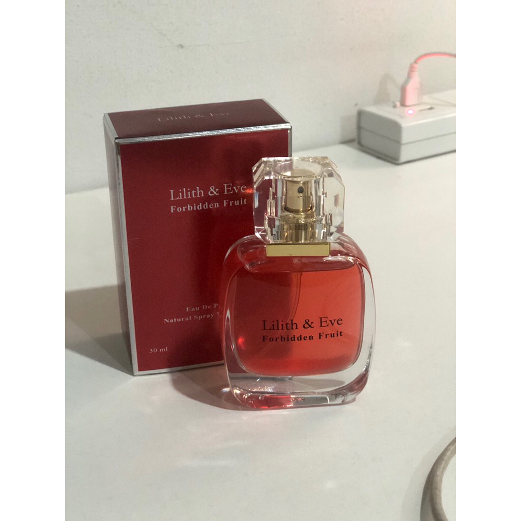 *ปล่อยต่อ*น้ำหอมLilith&Eve กลิ่น Forbidden Fruit